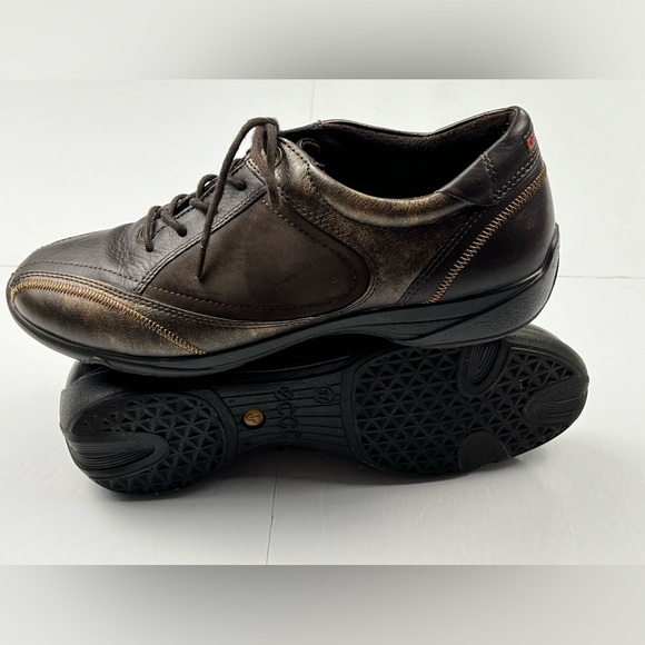 Ecco Cloud Leather Comfort Walking Shoe Women’s Euro 37 US 7/7.5 Brown Metallic - Picture 3 of 12